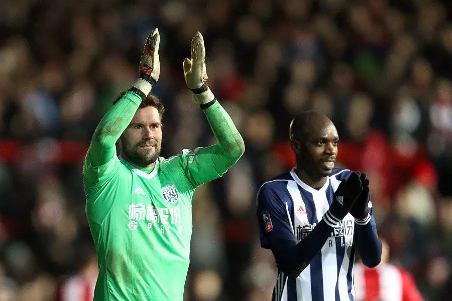 江南体育入口包含足总杯赛后走向成谜；金州勇士迎来里程碑；赛场秩序良好；医务组通报恢复的词条