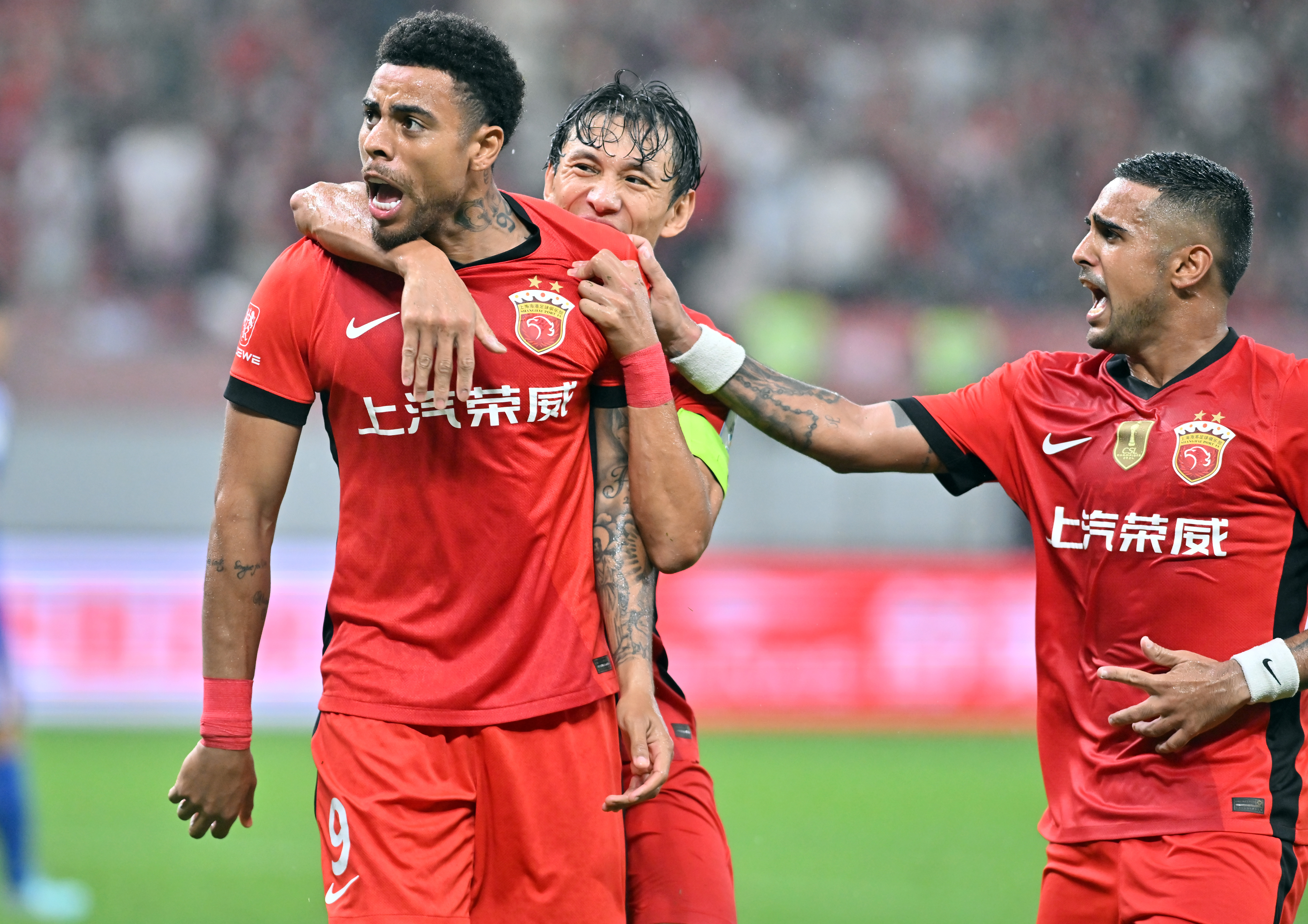 江南体育关于风云突变！上海申花今晚手感冰凉，亚冠版图或变，话题不断，赛季目标并未改变的信息