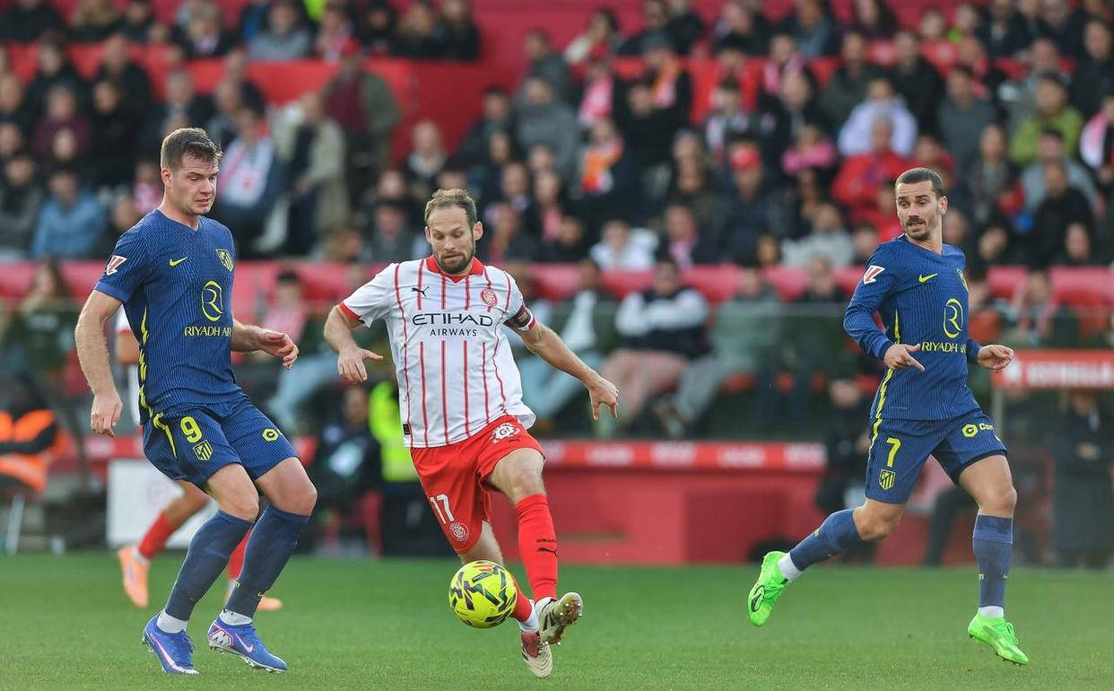 江南体育赛前皇家社会备战西甲，单刀错失细节曝光，态度坚定，年轻球员得到机会的简单介绍